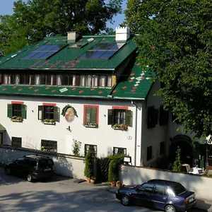 Haus Wartenberg Pensión Salzburgo